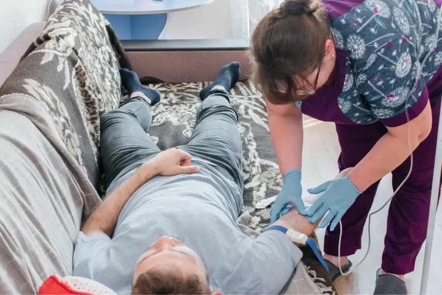 Срочный вывод из запоя в Порхове: быстро, недорого